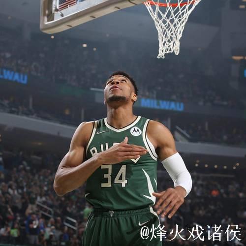 雄鹿考虑再引援以挽留字母哥,你认为雄鹿会进行哪些操作? 雄鹿考虑再引援以挽留字母哥,你认为雄鹿会进行哪些操作?